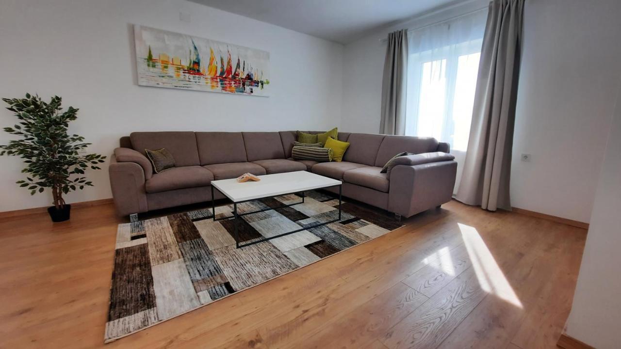 Apartman Ela Donji Rukavac Ngoại thất bức ảnh